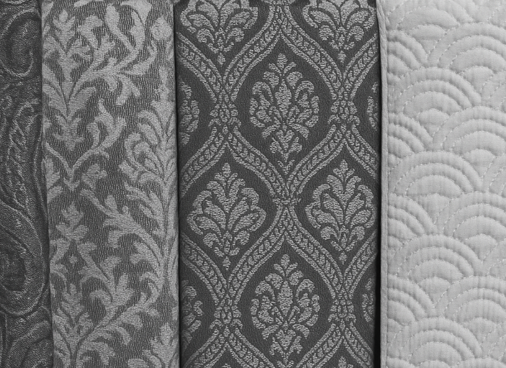 What Is Jacquard Fabric? A Deep Dive Into Weaves, Weight, and Why It’s So Popular Now