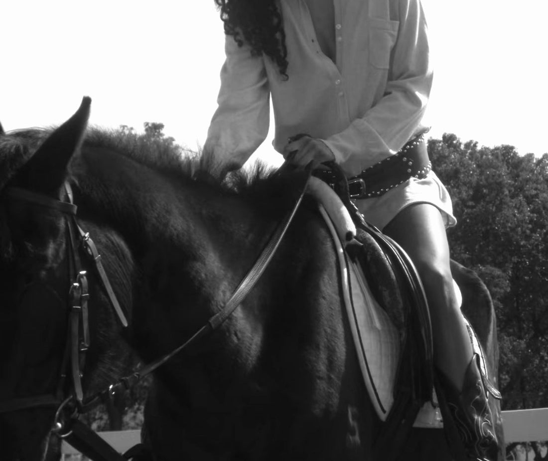 Why the Cowgirl Outfit Is the Coolest Comeback in Fashion