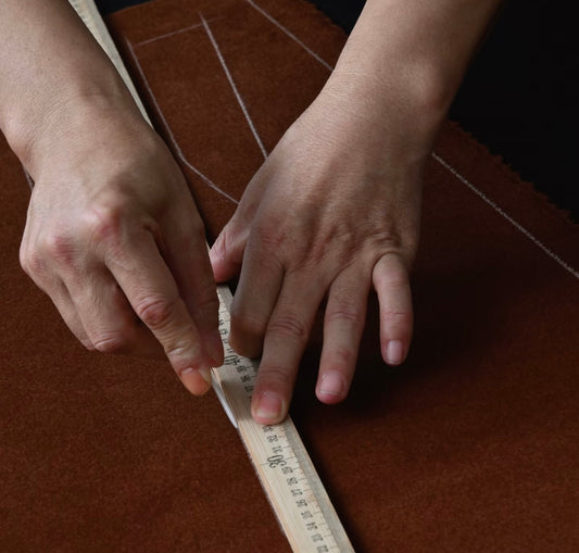 Clothing Manufacturers for Startups: How to Find One | Topology